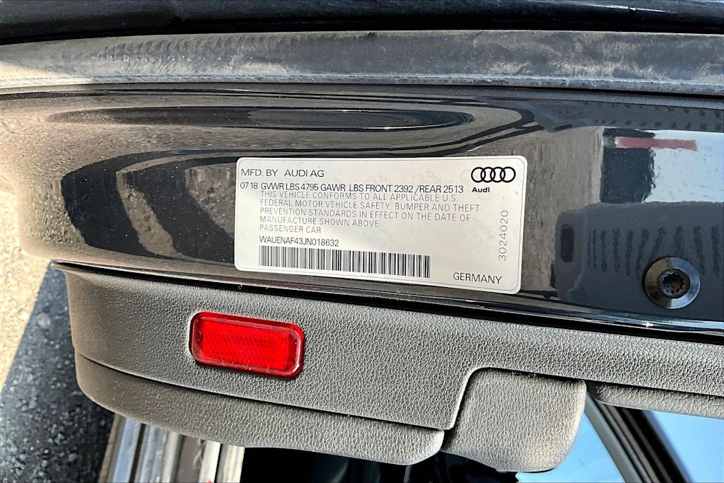 Thumbnail: 2018 Audi A4 - 17