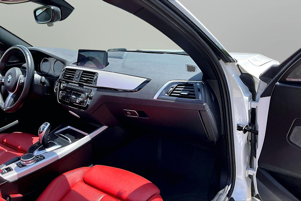 Thumbnail: 2021 BMW 2 Series - 10
