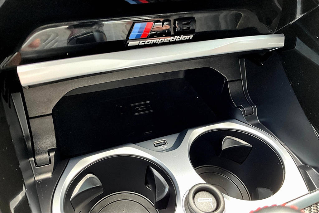 Thumbnail: 2022 BMW M8 - 27