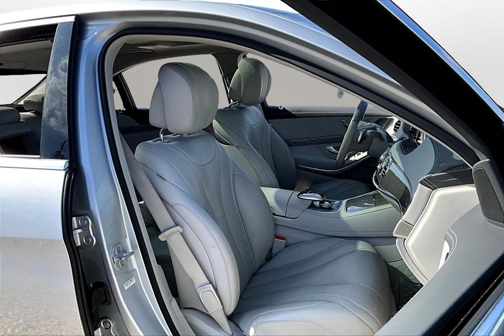 Thumbnail: 2015 Mercedes-Benz S-Class - 8