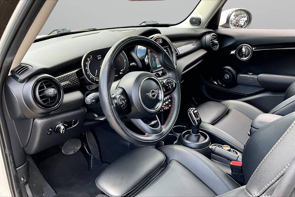 Thumbnail: 2021 MINI Cooper - 11