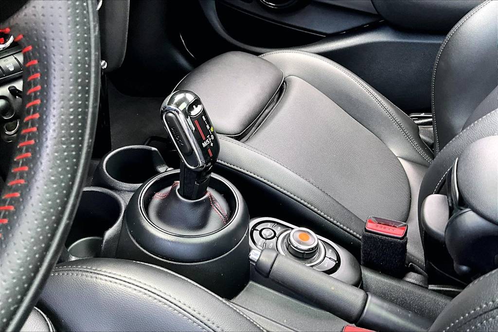 Thumbnail: 2021 MINI Cooper - 14