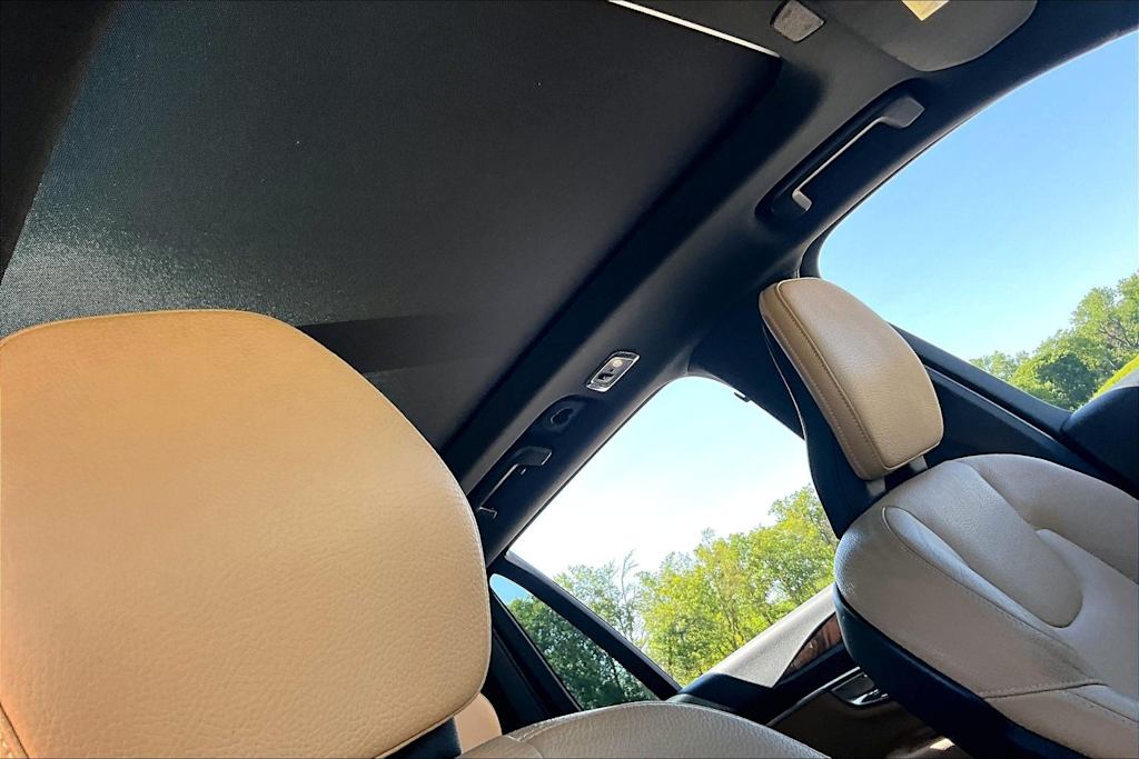 Thumbnail: 2019 Volvo XC90 - 19