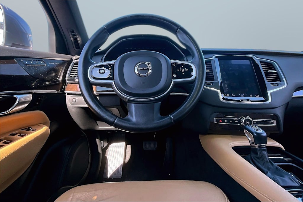 Thumbnail: 2019 Volvo XC90 - 2