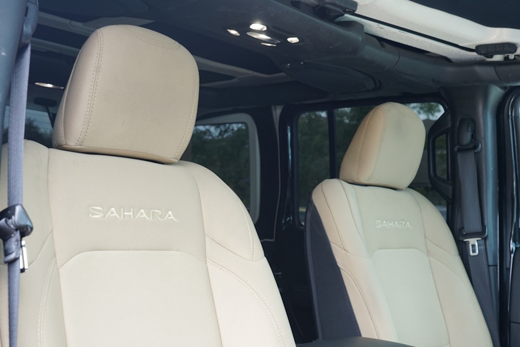 Thumbnail: 2022 Jeep Wrangler - 26