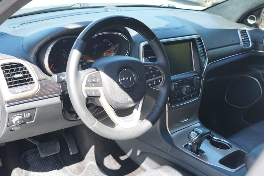 Thumbnail: 2015 Jeep Grand Cherokee - 2