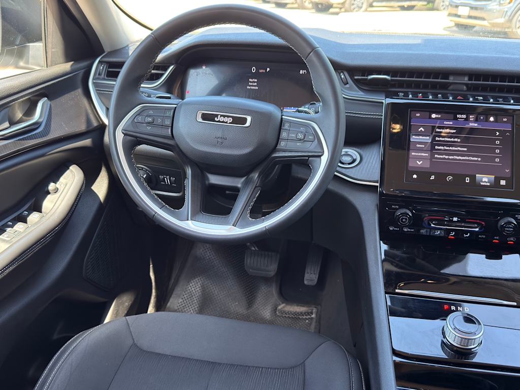 Thumbnail: 2023 Jeep Grand Cherokee - 8