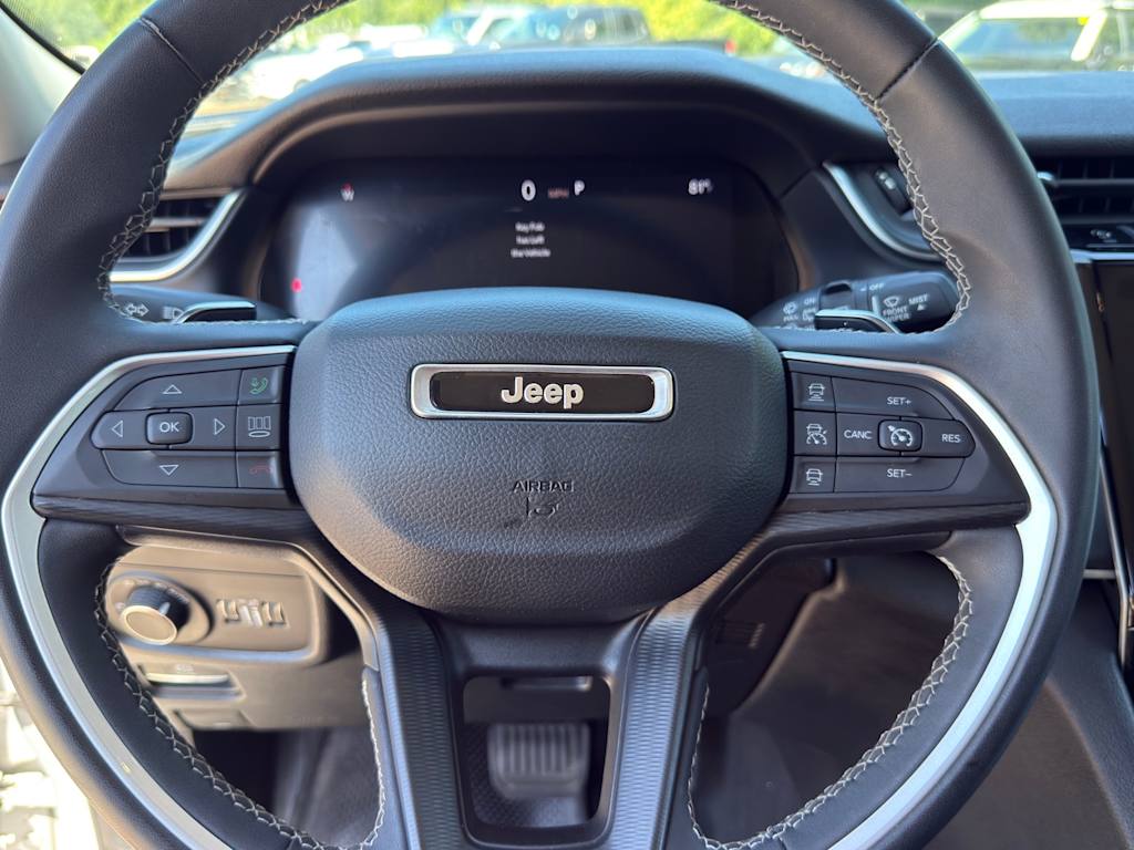 Thumbnail: 2023 Jeep Grand Cherokee - 24