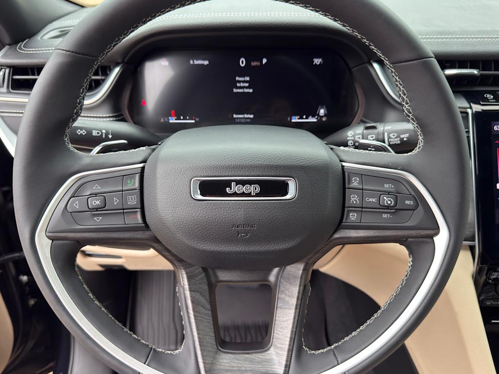 Thumbnail: 2024 Jeep Grand Cherokee - 8