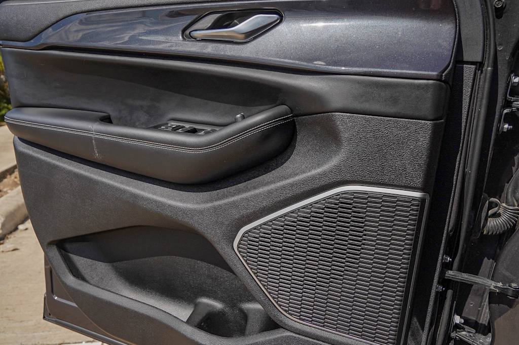 Thumbnail: 2022 Jeep Grand Cherokee L - 26