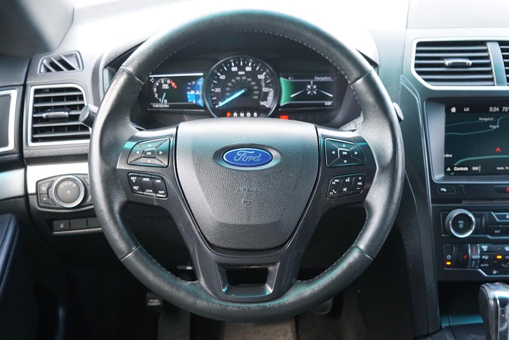 Thumbnail: 2017 Ford Explorer - 11