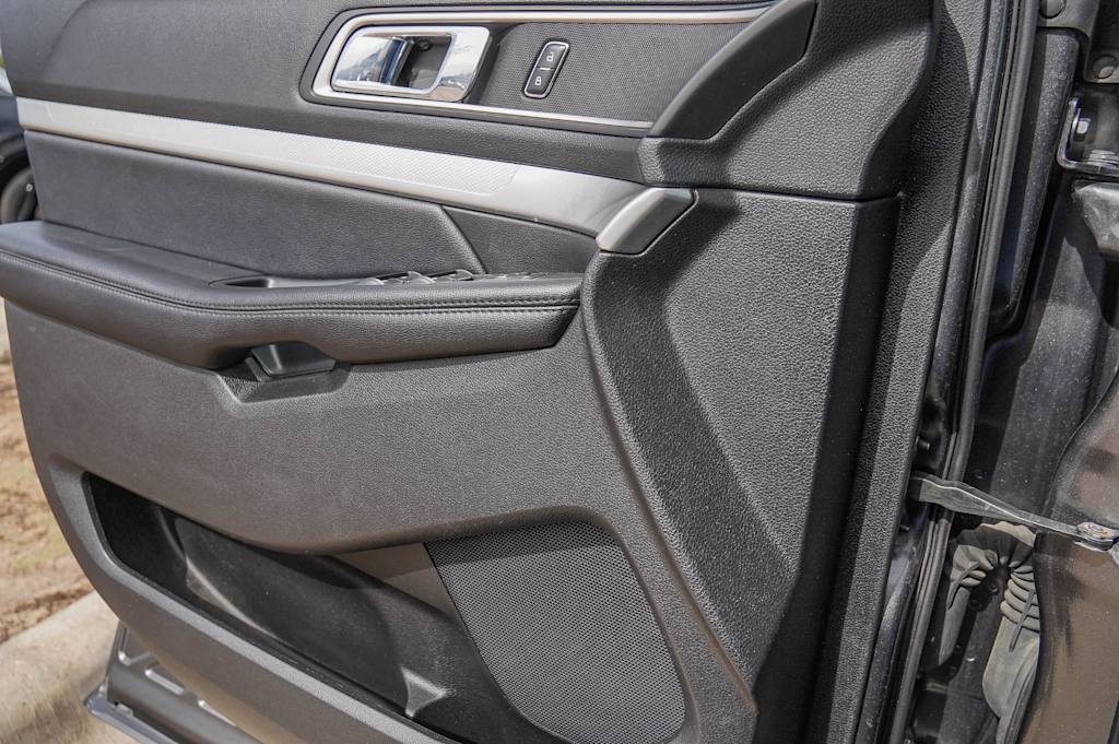 Thumbnail: 2017 Ford Explorer - 19