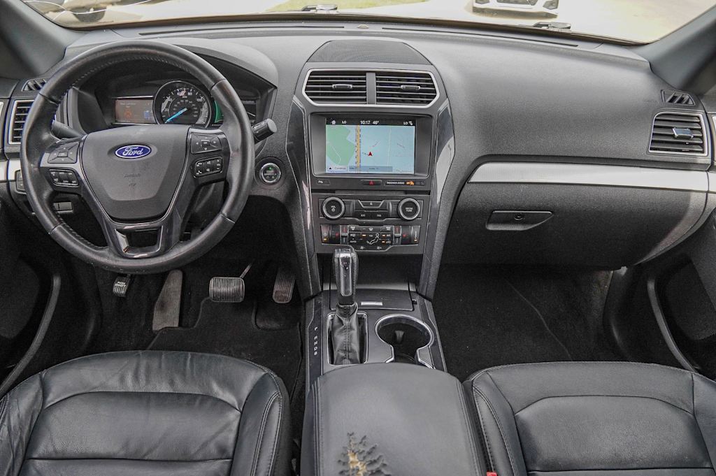 Thumbnail: 2017 Ford Explorer - 7