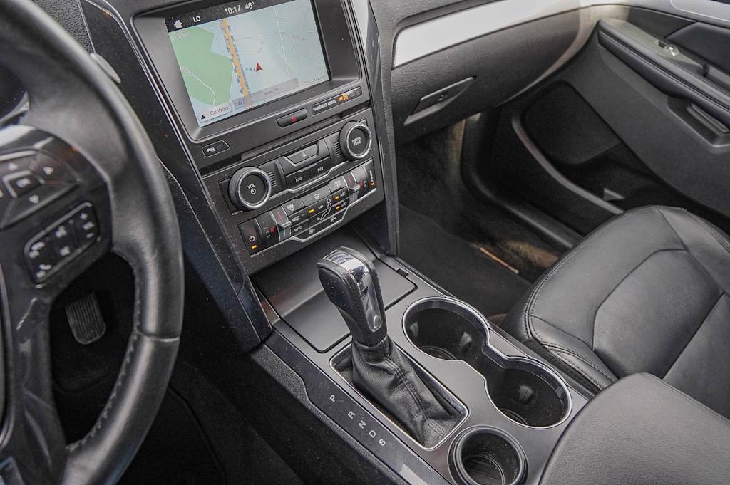Thumbnail: 2017 Ford Explorer - 12