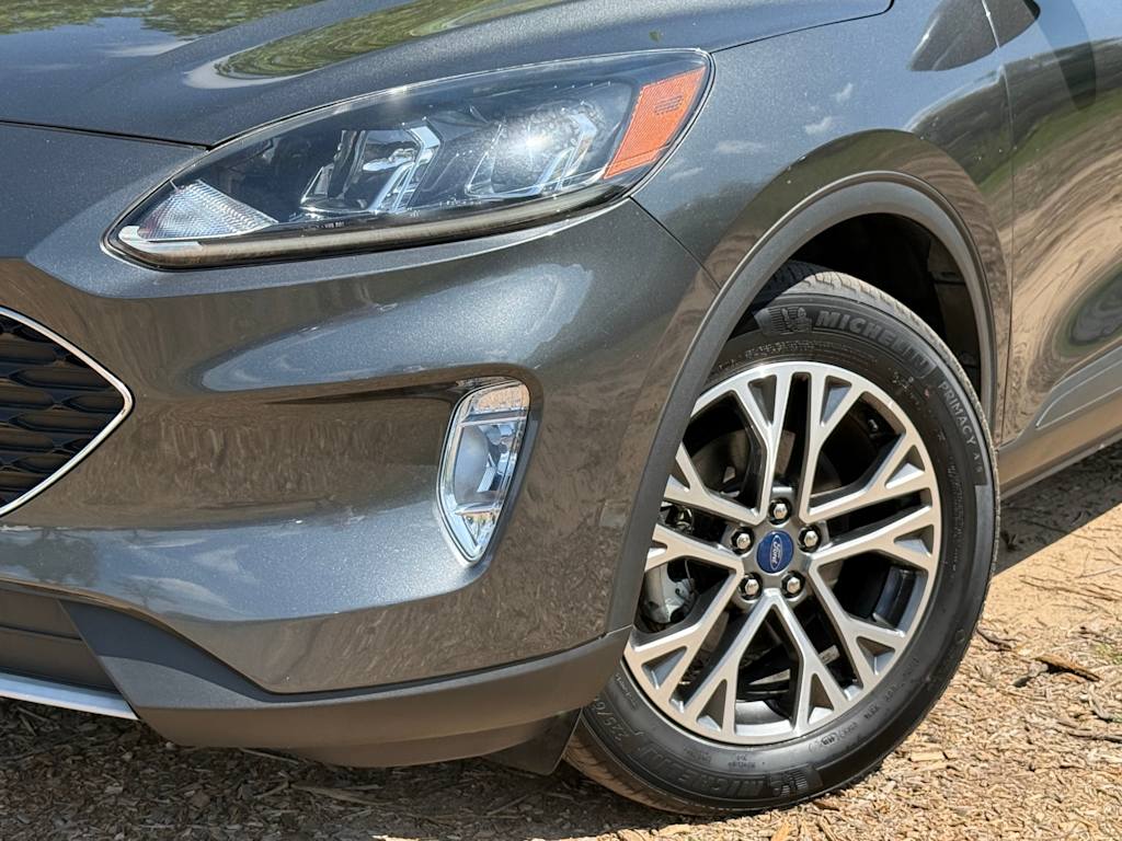 Thumbnail: 2020 Ford Escape - 7
