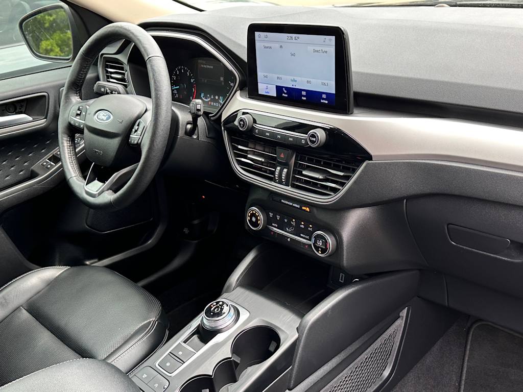 Thumbnail: 2020 Ford Escape - 8