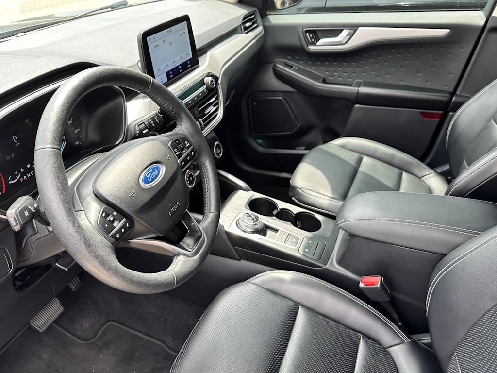 Thumbnail: 2020 Ford Escape - 2