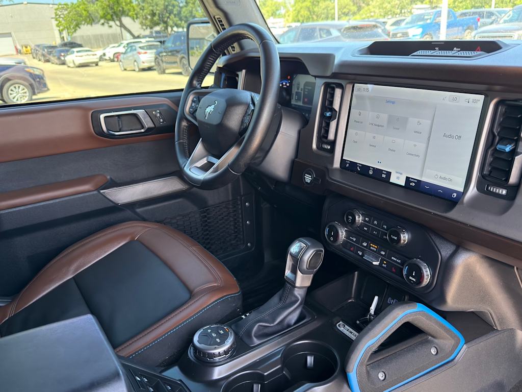 Thumbnail: 2022 Ford Bronco - 34
