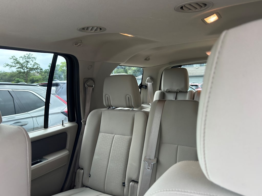 Thumbnail: 2010 Ford Expedition - 11