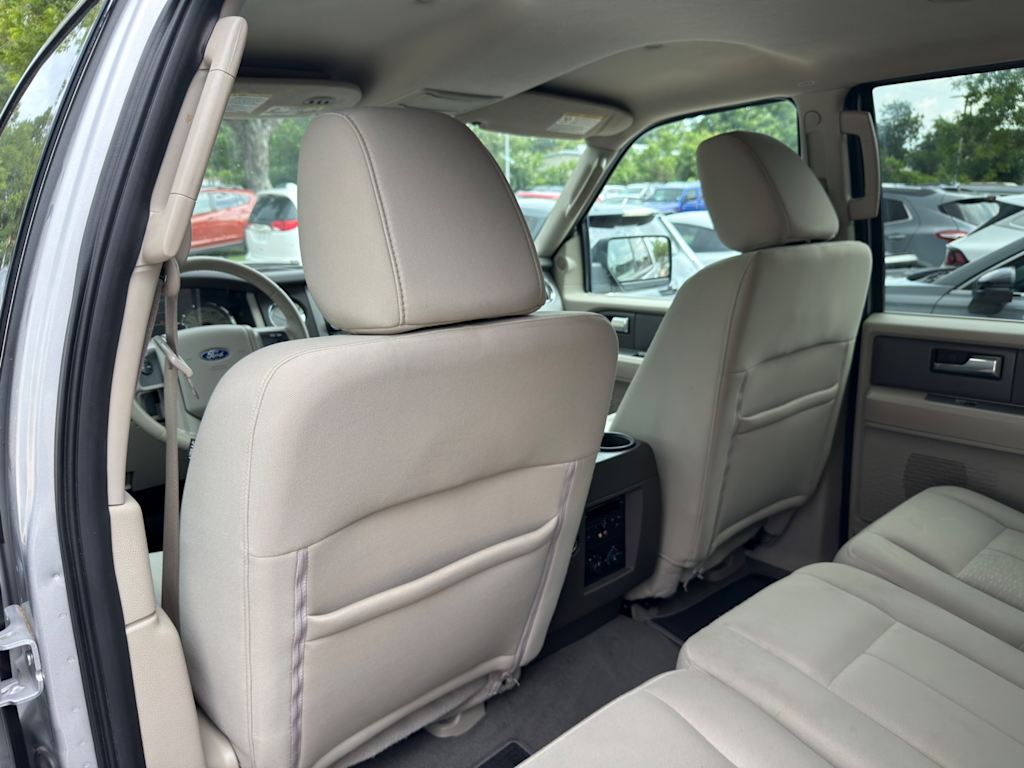 Thumbnail: 2010 Ford Expedition - 26