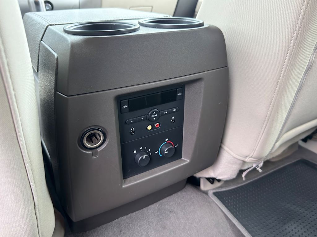 Thumbnail: 2010 Ford Expedition - 24