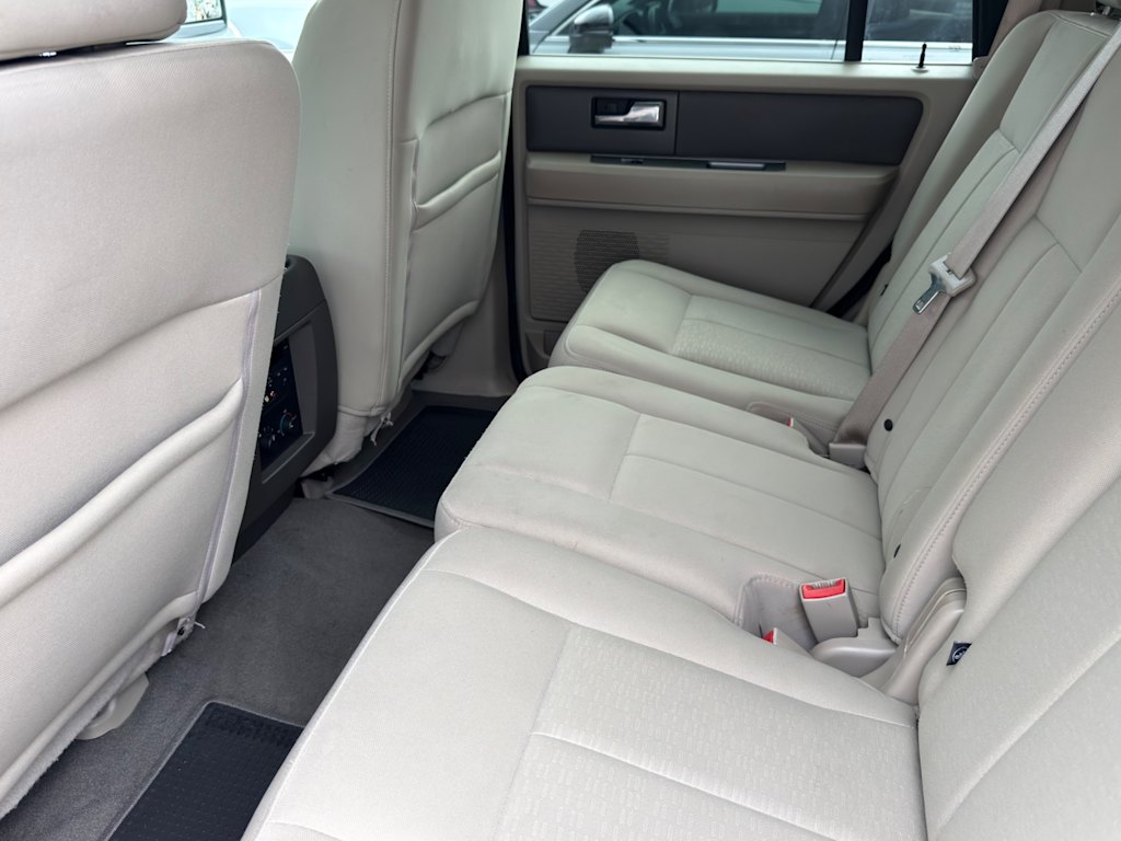 Thumbnail: 2010 Ford Expedition - 27