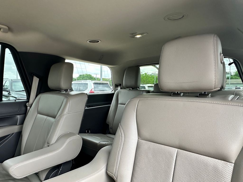 Thumbnail: 2020 Ford Expedition - 25