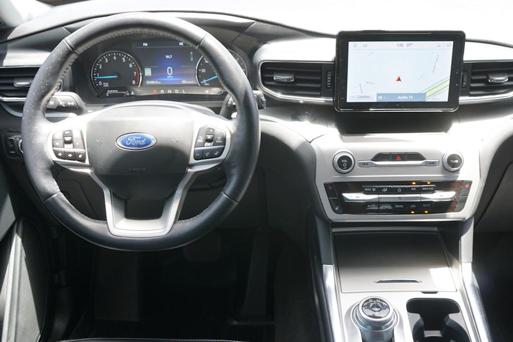 Thumbnail: 2022 Ford Explorer - 6