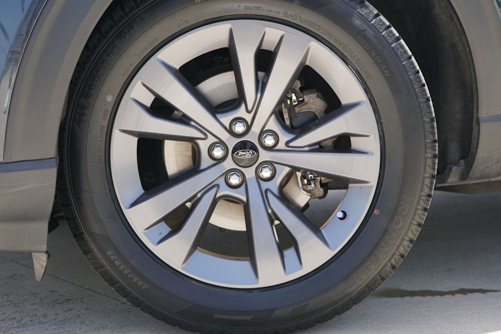 Thumbnail: 2022 Ford Explorer - 5