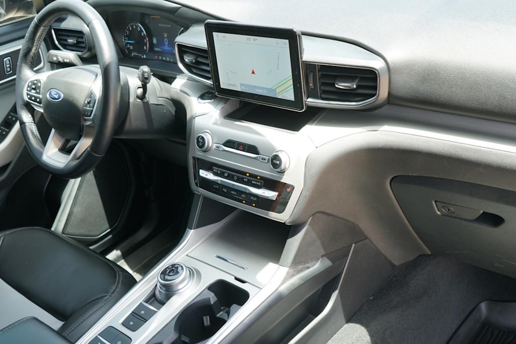 Thumbnail: 2022 Ford Explorer - 11