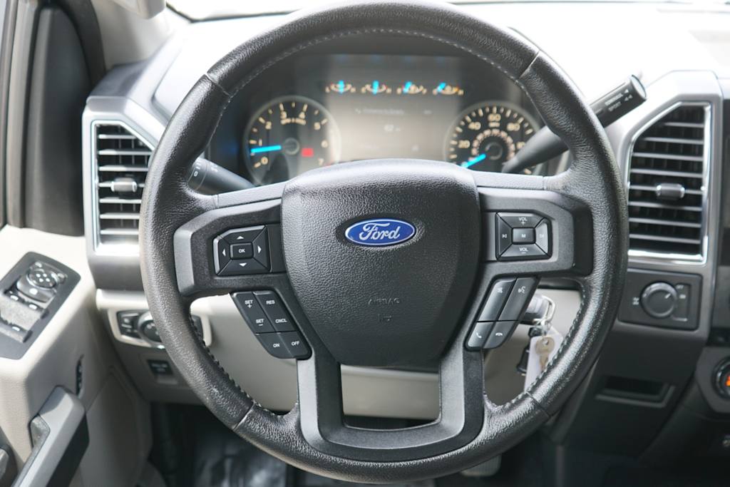 Thumbnail: 2015 Ford F-150 - 10