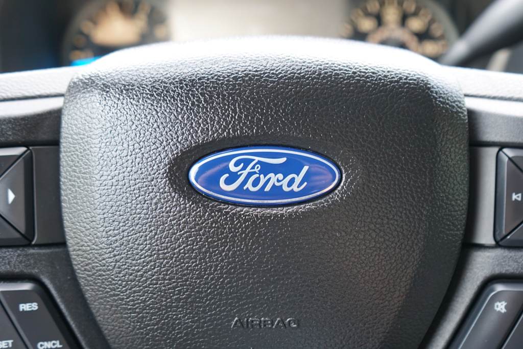 Thumbnail: 2015 Ford F-150 - 18