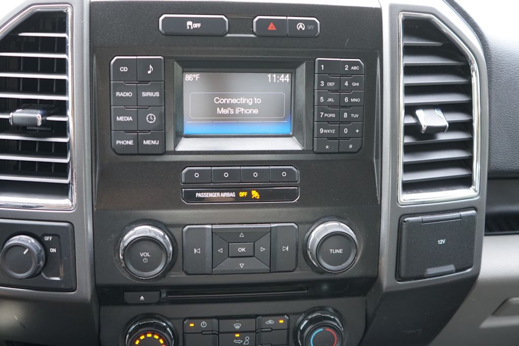 Thumbnail: 2015 Ford F-150 - 17