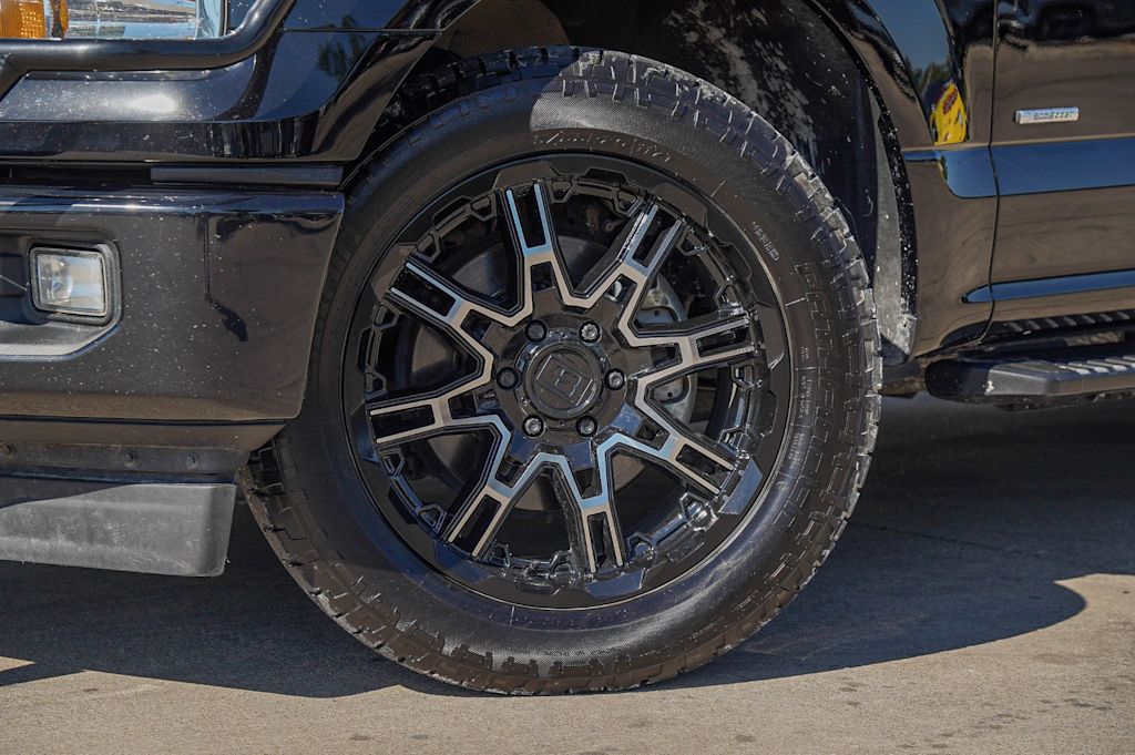 Thumbnail: 2017 Ford F-150 - 5