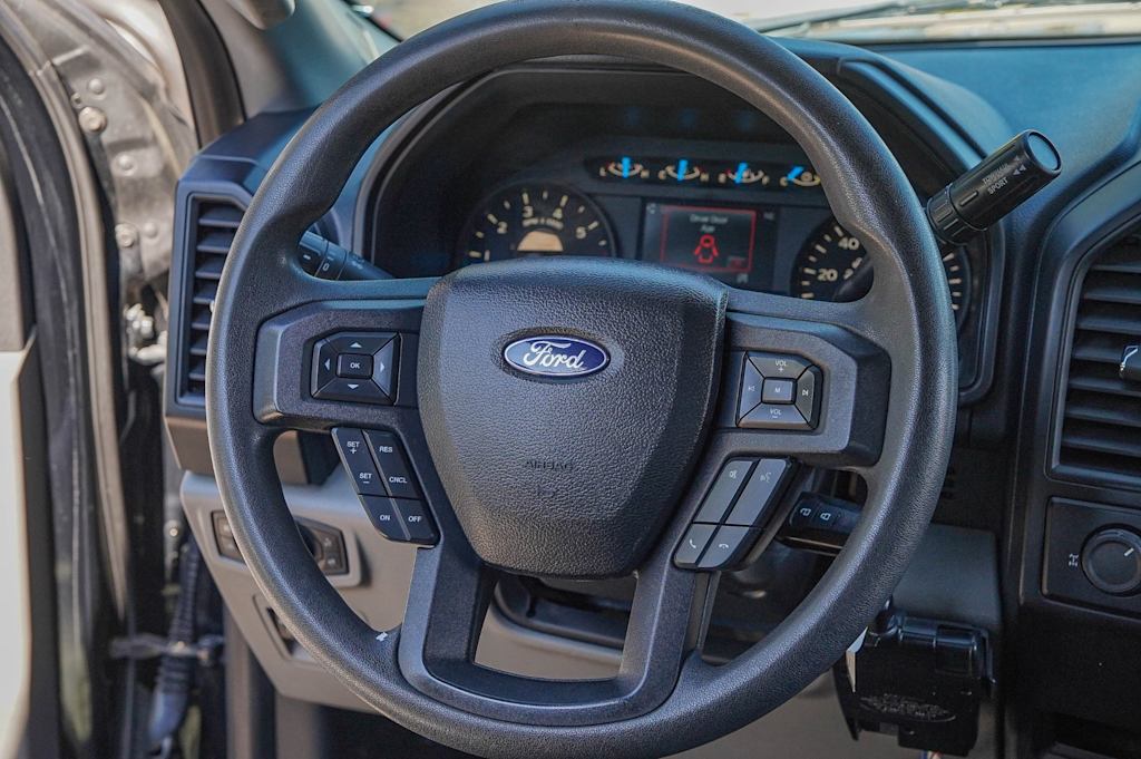 Thumbnail: 2017 Ford F-150 - 11