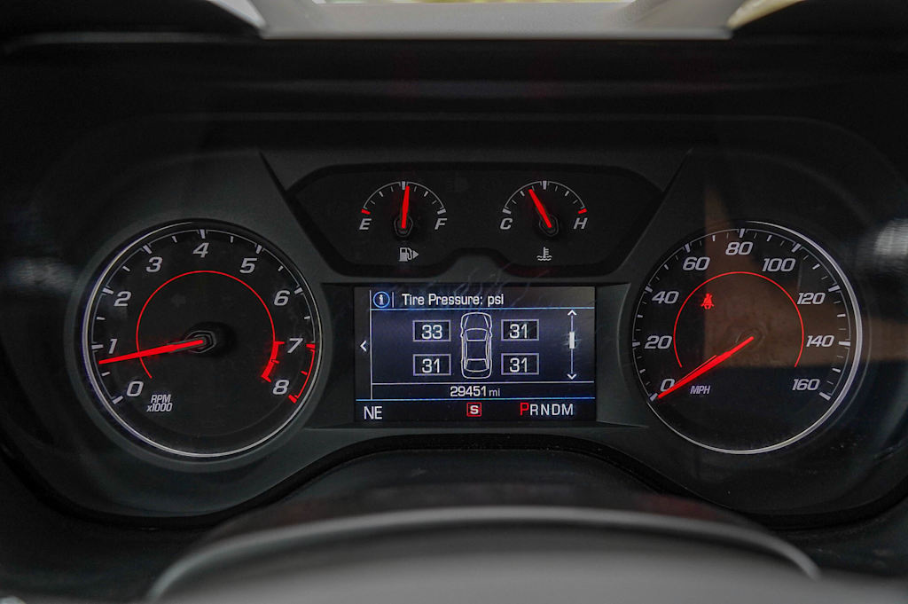 Thumbnail: 2023 Chevrolet Camaro - 16