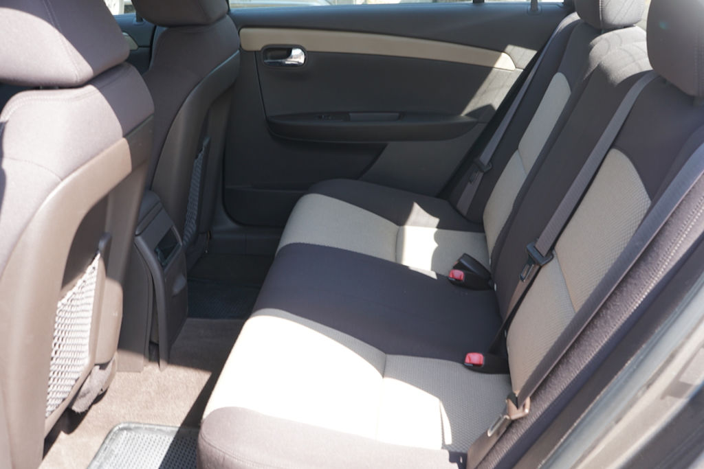 Thumbnail: 2012 Chevrolet Malibu - 9