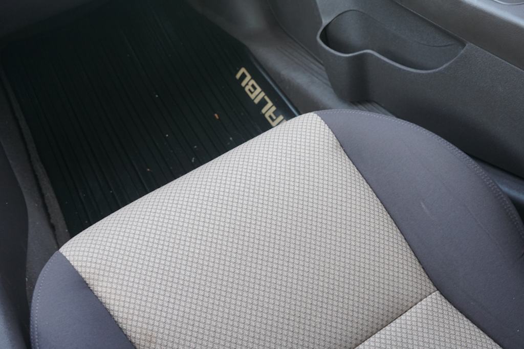 Thumbnail: 2012 Chevrolet Malibu - 24