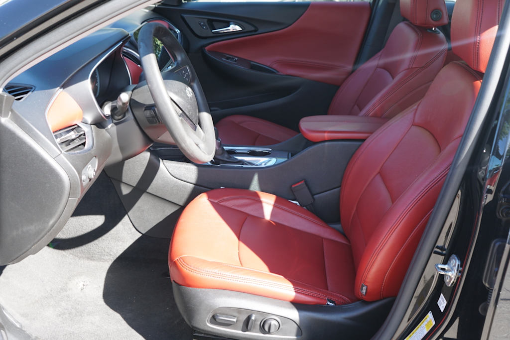 Thumbnail: 2021 Chevrolet Malibu - 7