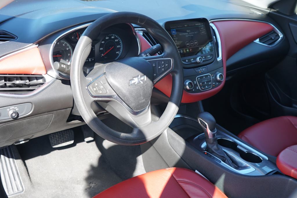 Thumbnail: 2021 Chevrolet Malibu - 2