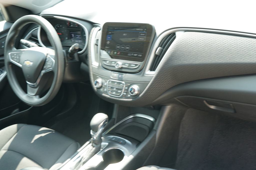 Thumbnail: 2025 Chevrolet Malibu - 11
