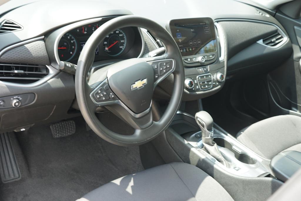 Thumbnail: 2025 Chevrolet Malibu - 2