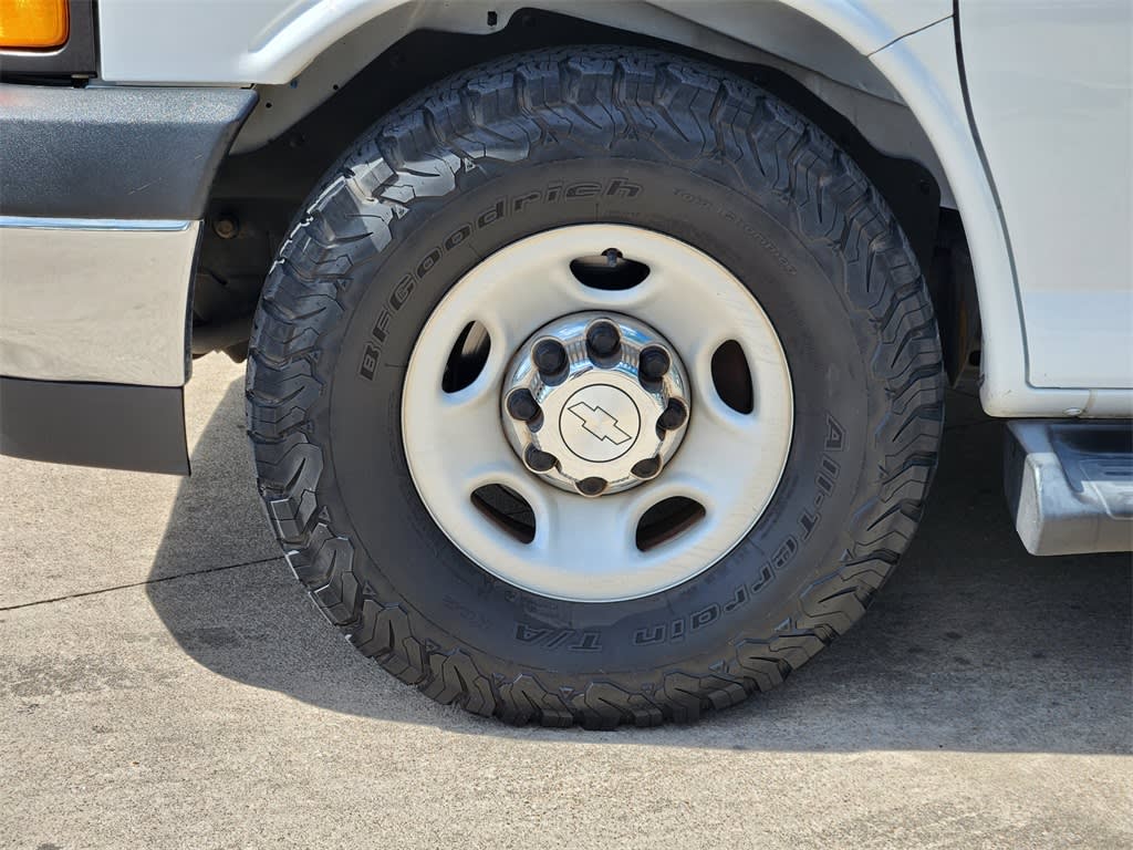 Thumbnail: 2019 Chevrolet Express - 20