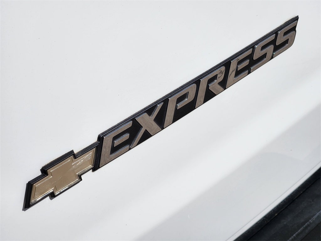 Thumbnail: 2019 Chevrolet Express - 5
