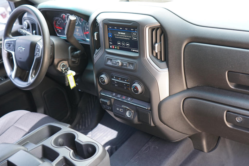 Thumbnail: 2021 Chevrolet Silverado 1500 - 11