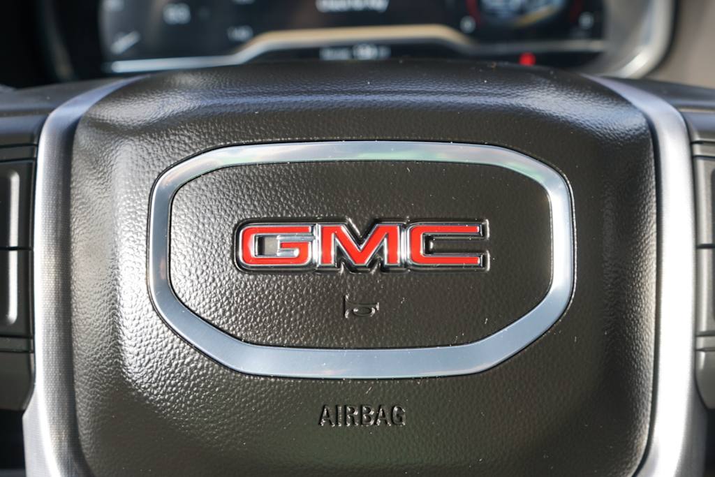 Thumbnail: 2024 GMC Yukon XL - 17