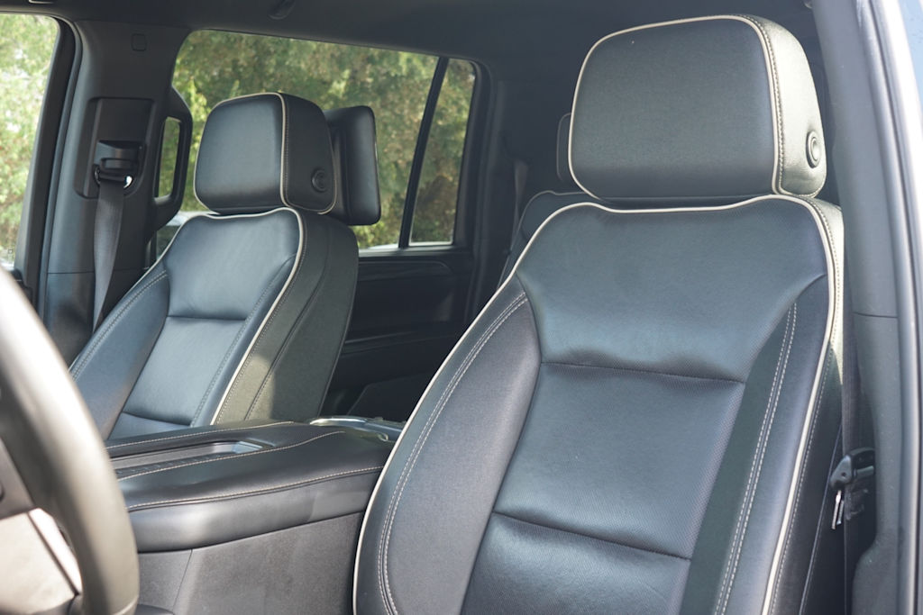 Thumbnail: 2024 GMC Yukon XL - 8
