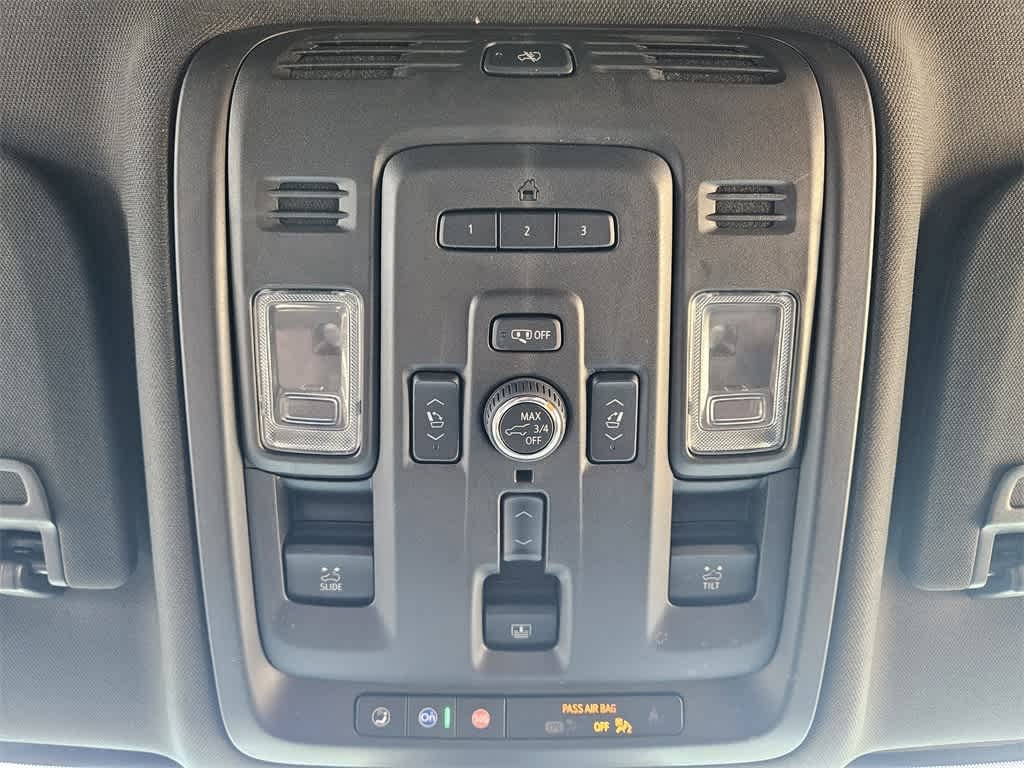 Thumbnail: 2023 GMC Yukon XL - 26