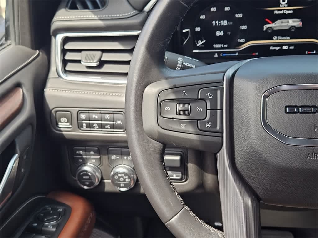 Thumbnail: 2023 GMC Yukon XL - 31