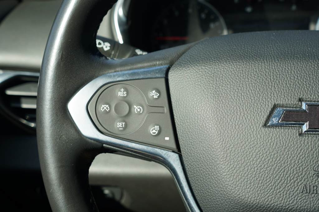 Thumbnail: 2021 Chevrolet Traverse - 19